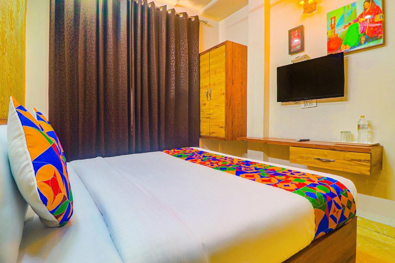 Fabhotel Kd Inn Амритсар Экстерьер фото